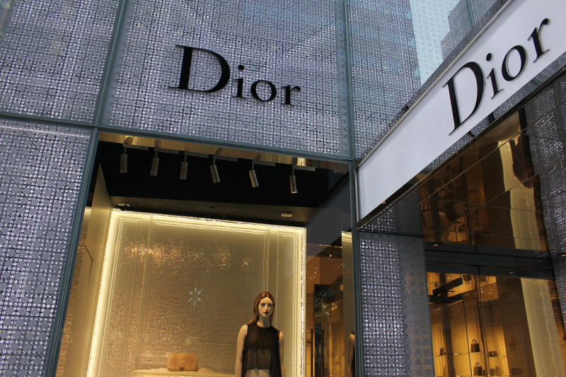 dior-jonathan-andersoni-kreatif-direktor-olarak-atadi