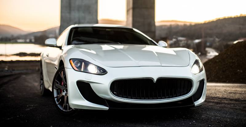 jaguar-land-rover-trump-tarifeleri-yuzunden-2026-kar-marji-beklentisini-dusurdu