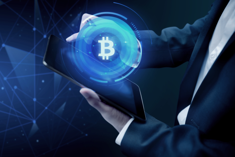 bitcoin-ile-alisveris-yapabileceginiz-11-luks-marka