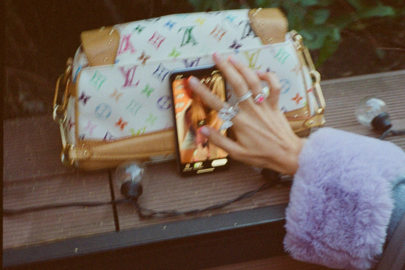 louis-vuitton-dmden-yuruyor