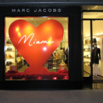 lvmh-marc-jacobsu-satisa-hazirlaniyor
