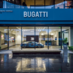 bugatti-cindeki-ilk-showroomu-acti