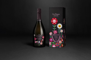 dom-perignonda-takashi-murakami-imzali-sampanya-siseleri