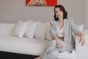 2026-dekorasyon-trendleri-surdurulebilir-ve-kisisel-mekanlarin-yukselisi