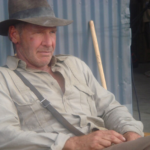 indiana-jonesun-sapkasindan-dogan-efsane-swaine-ingiliz-zanaatini-yeniden-parlatiyor